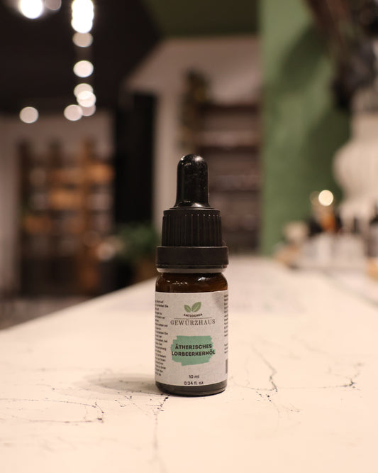 Ätherisches Lorbeerkernöl